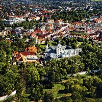 Letecký pohled na zámek - zdroj: pardubice.eu