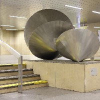 Palmovka station, Line B - steel sculpture Gears